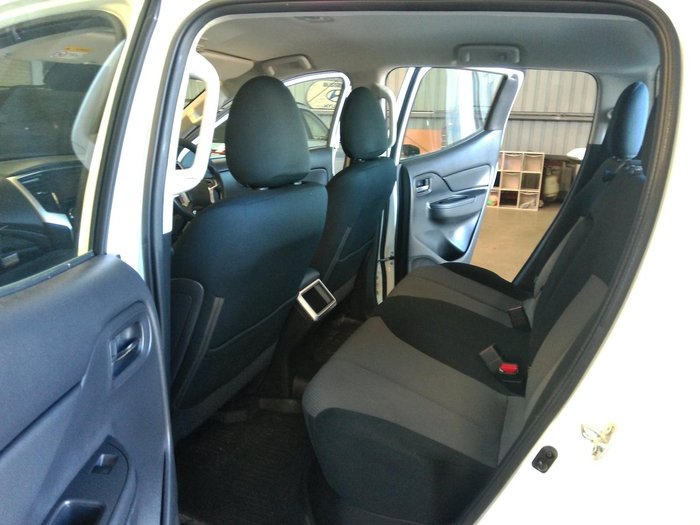 2019 Mitsubishi Triton GLX+