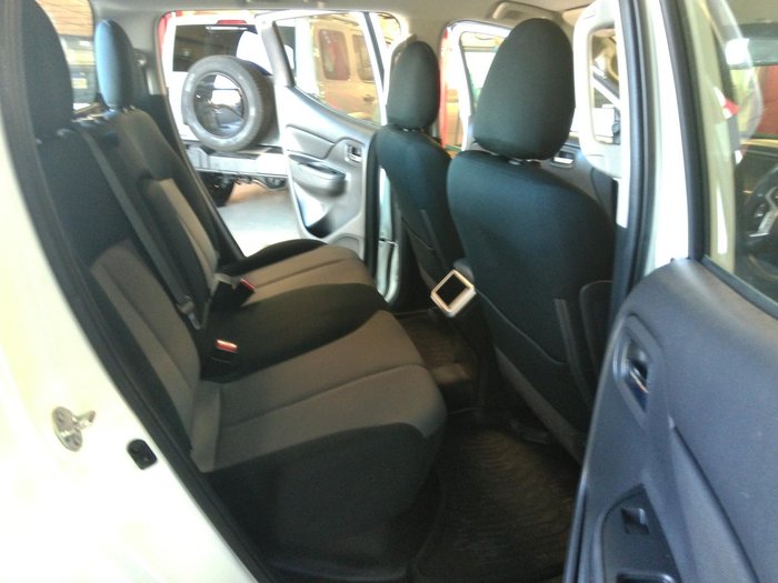 2019 Mitsubishi Triton GLX+