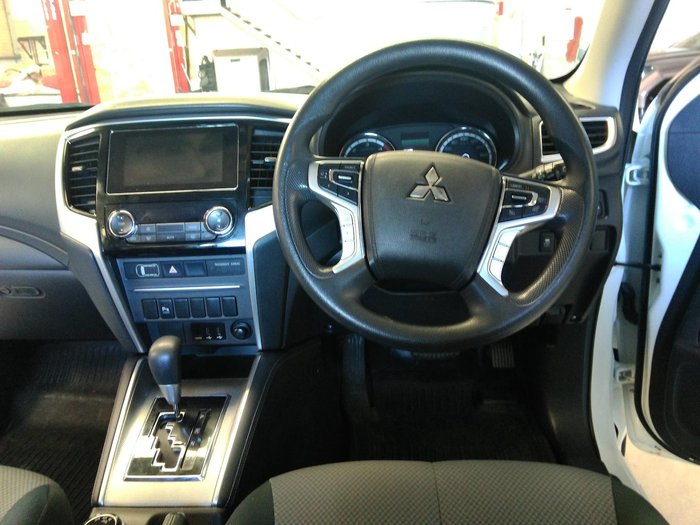 2019 Mitsubishi Triton GLX+