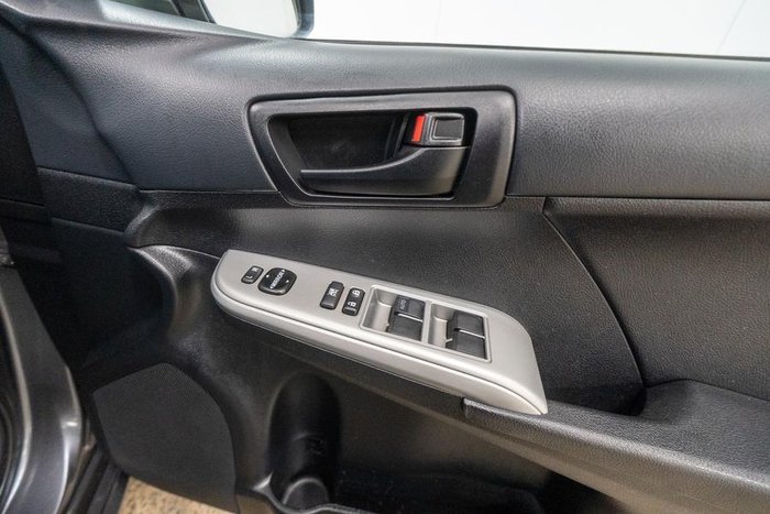 2016 Toyota Camry Altise