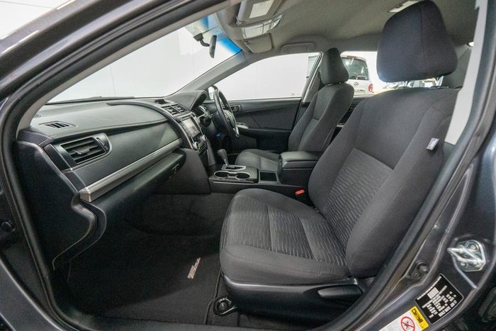 2016 Toyota Camry Altise