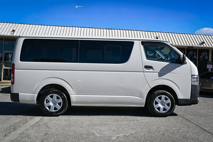 2016 Toyota Hiace