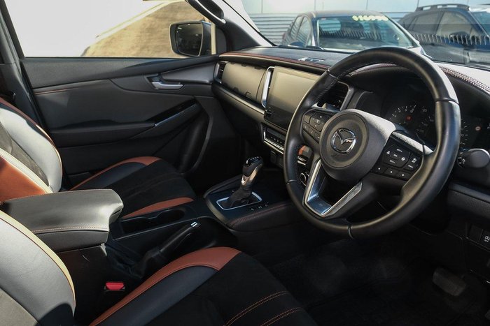 2025 Mazda BT-50 SP