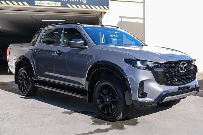2025 Mazda BT-50 SP