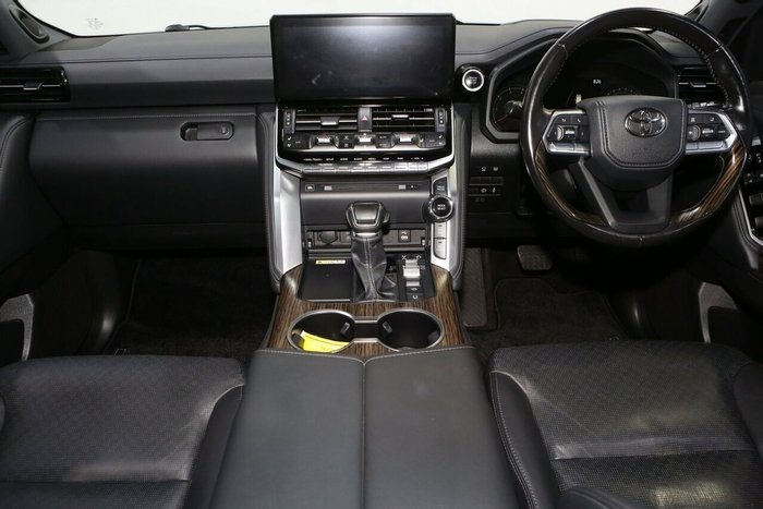 2023 Toyota Landcruiser Sahara