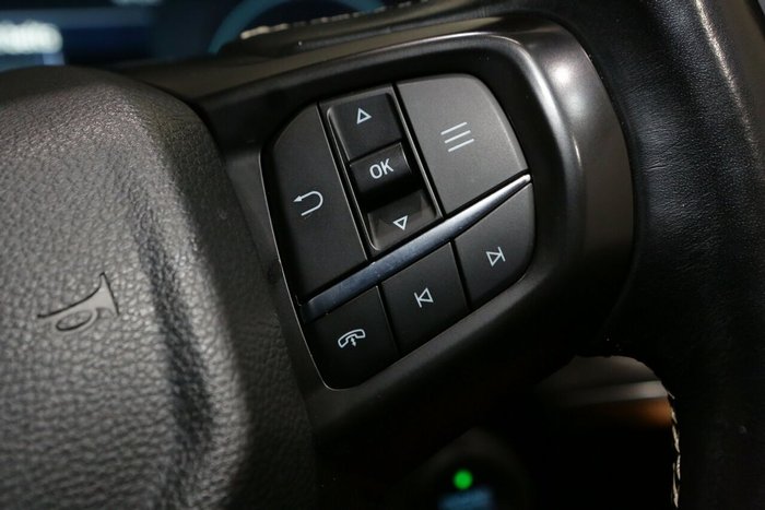 2022 Ford Everest Platinum