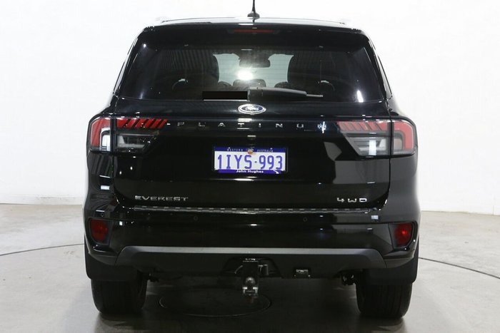 2022 Ford Everest Platinum