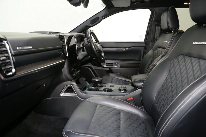 2022 Ford Everest Platinum