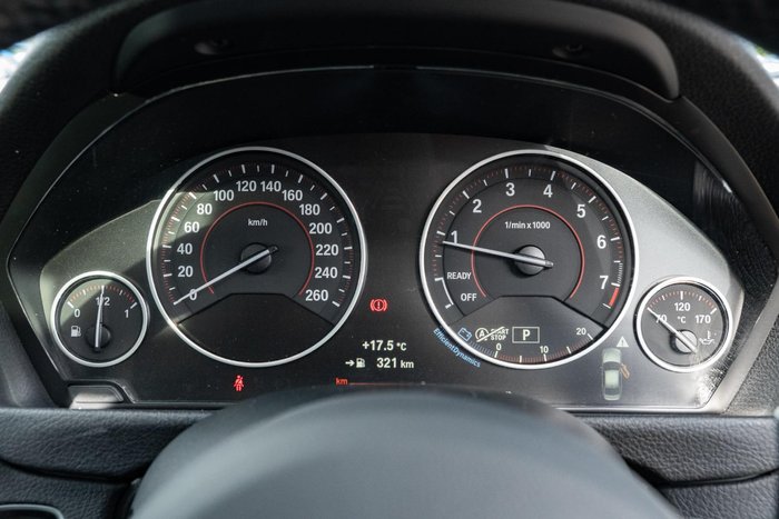 2016 BMW 3 Series 320i M Sport