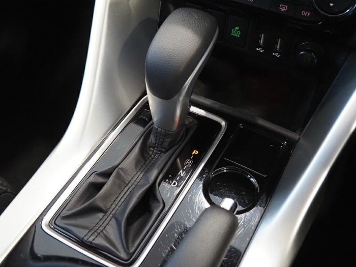 2025 Mitsubishi Eclipse Cross ES