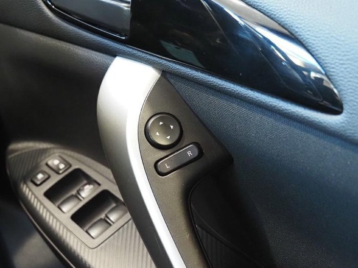 2025 Mitsubishi Eclipse Cross ES