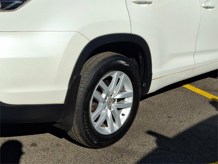 2015 Toyota Kluger GX