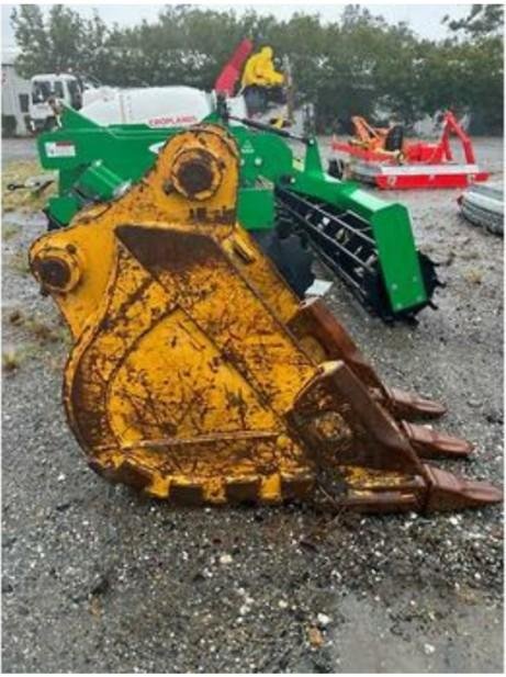 EXCAVATOR 13 16T HD GP