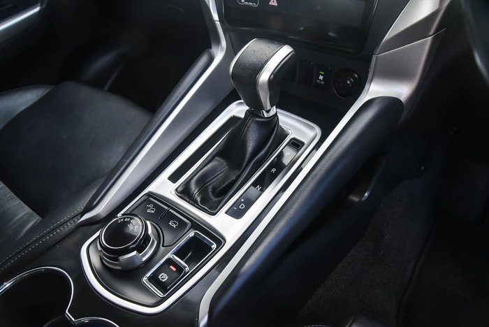 2019 Mitsubishi Pajero Sport GLS