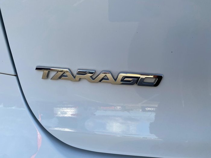 2018 Toyota Tarago GLi