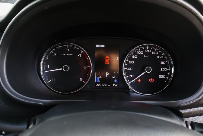 2016 Mitsubishi Pajero Sport GLX