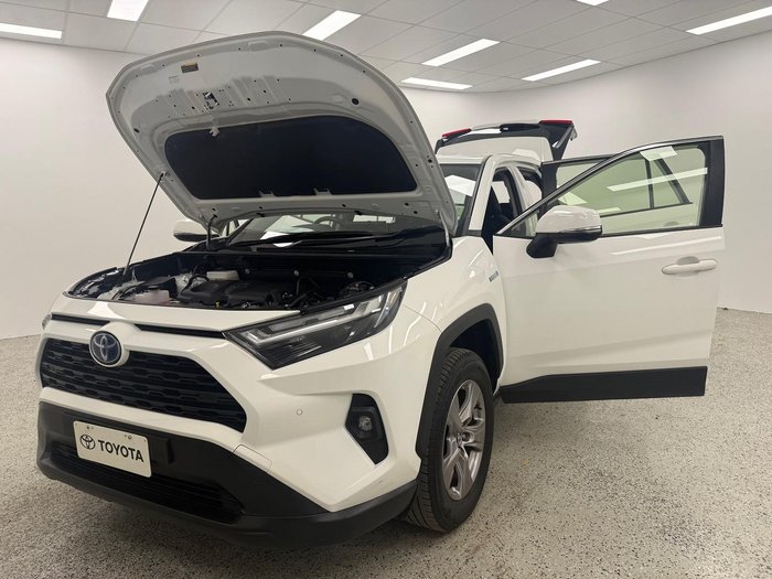 2024 Toyota RAV4 GX AXAH52R Glacier White