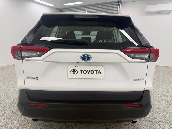 2024 Toyota RAV4 GX AXAH52R Glacier White