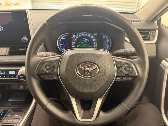2024 Toyota RAV4 GX AXAH52R Glacier White