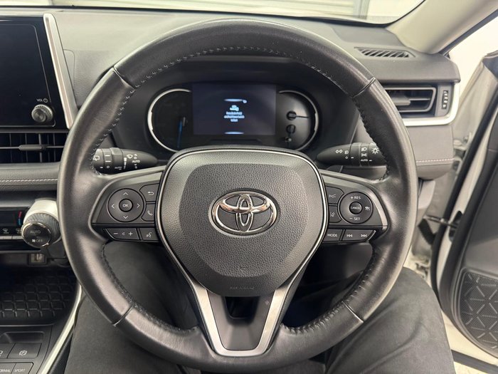 2024 Toyota RAV4 GX AXAH52R Glacier White