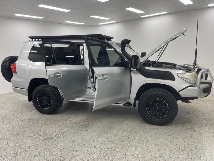 2012 Toyota Landcruiser GXL VDJ200R MY12 4X4 Constant Silver Pearl