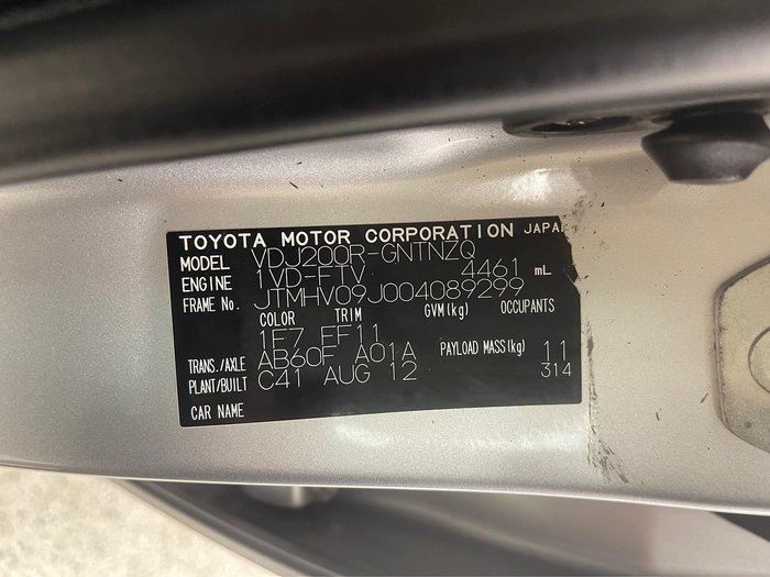 2012 Toyota Landcruiser GXL VDJ200R MY12 4X4 Constant Silver Pearl