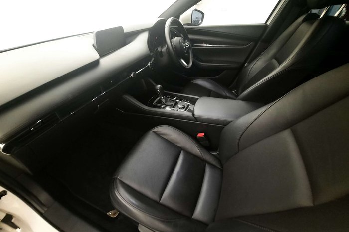 2022 Mazda 3 G20 Touring