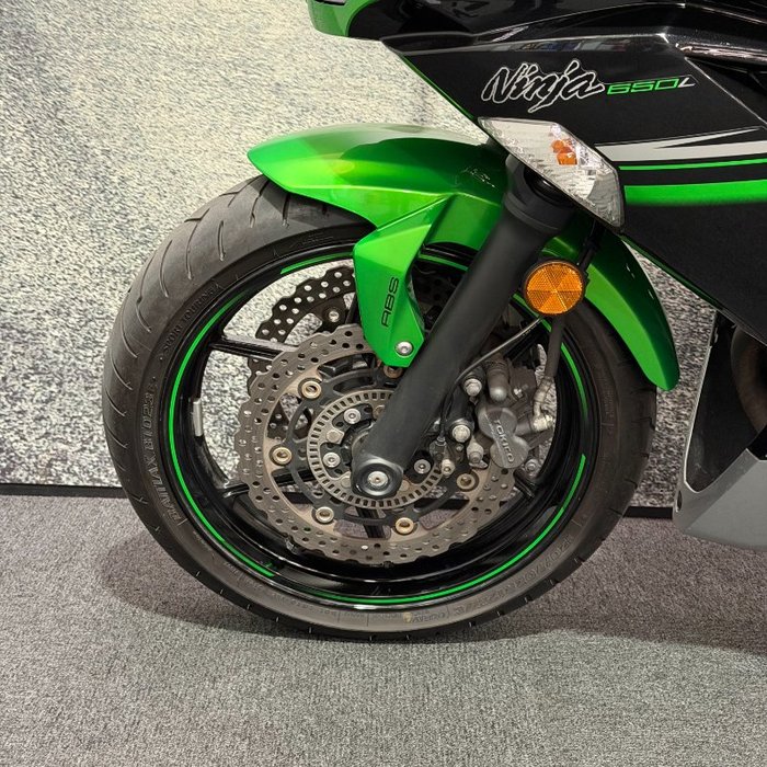 2016 Kawasaki NINJA 650L Green