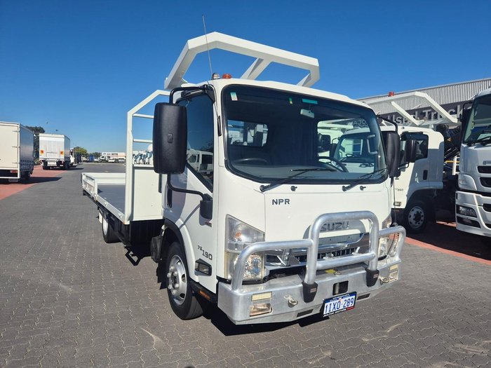 2016 Isuzu Npr 75-190 Amt 3.5 Ton Tray With Rops