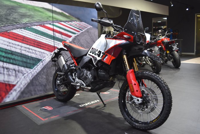 2024 Ducati DESERTX RALLY White