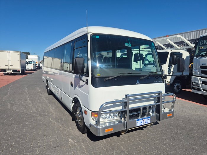2012 Fuso Rosa 25 seat AUTO Deluxe Bus