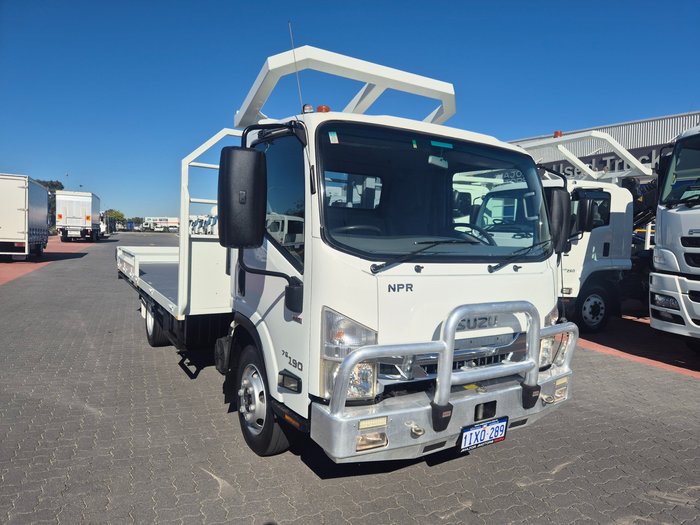 2016 Isuzu Trucks NPR 75-190 AMT 3.5 Ton Tray with ROPs