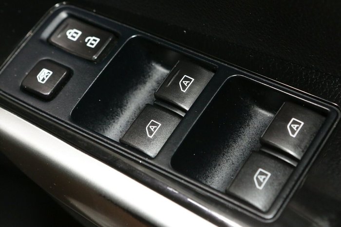 2023 Mitsubishi Pajero Sport GLS