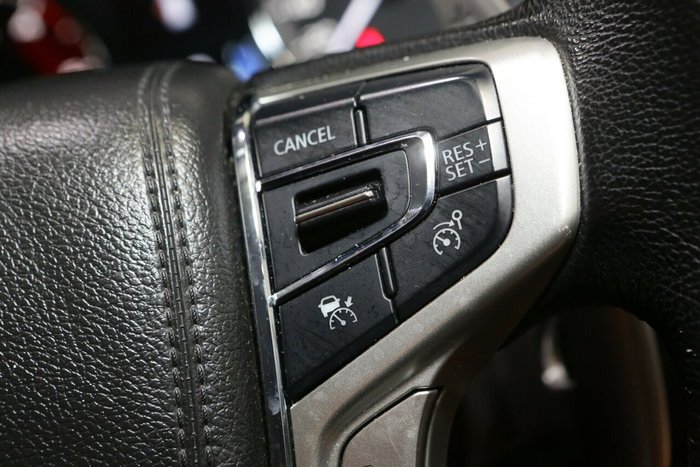 2023 Mitsubishi Pajero Sport GLS
