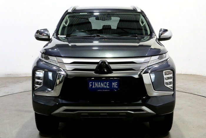 2023 Mitsubishi Pajero Sport GLS