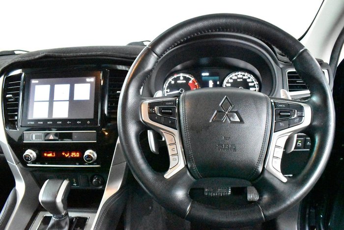 2020 Mitsubishi Pajero Sport GLX