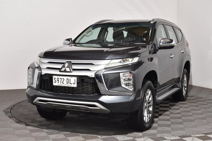 2020 Mitsubishi Pajero Sport GLX
