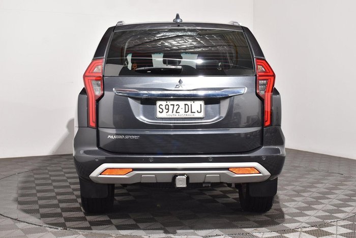 2020 Mitsubishi Pajero Sport GLX