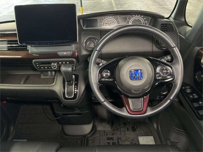 2021 Honda N-Box Custom Turbo
