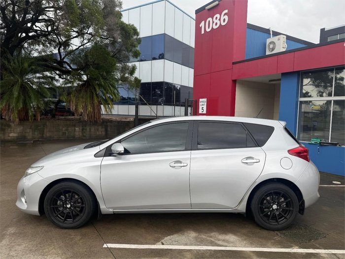 2015 Toyota Corolla Ascent Sport