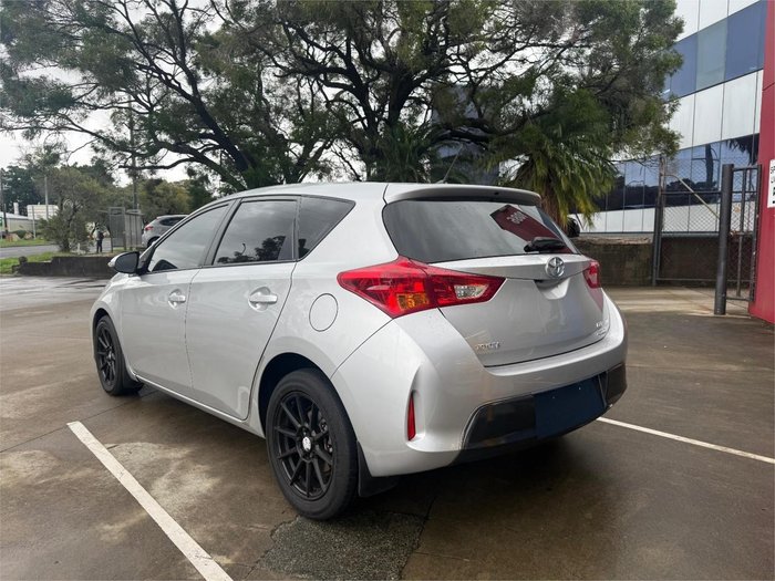 2015 Toyota Corolla Ascent Sport