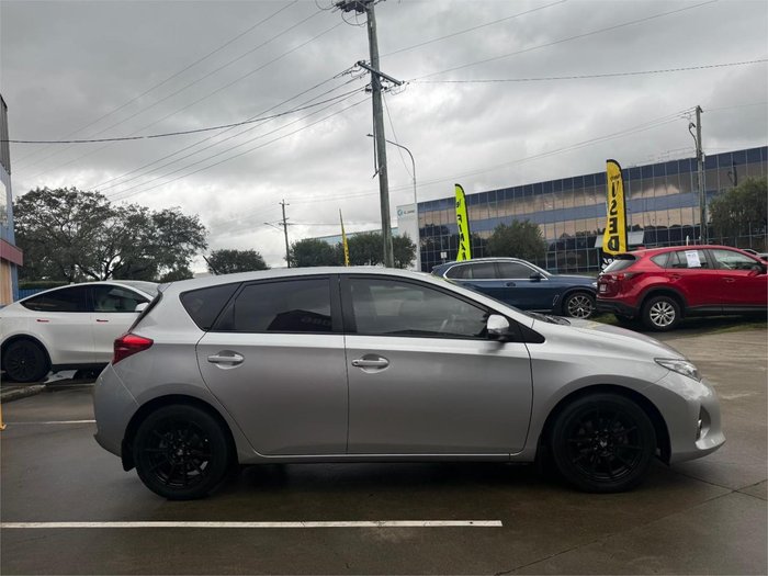 2015 Toyota Corolla Ascent Sport