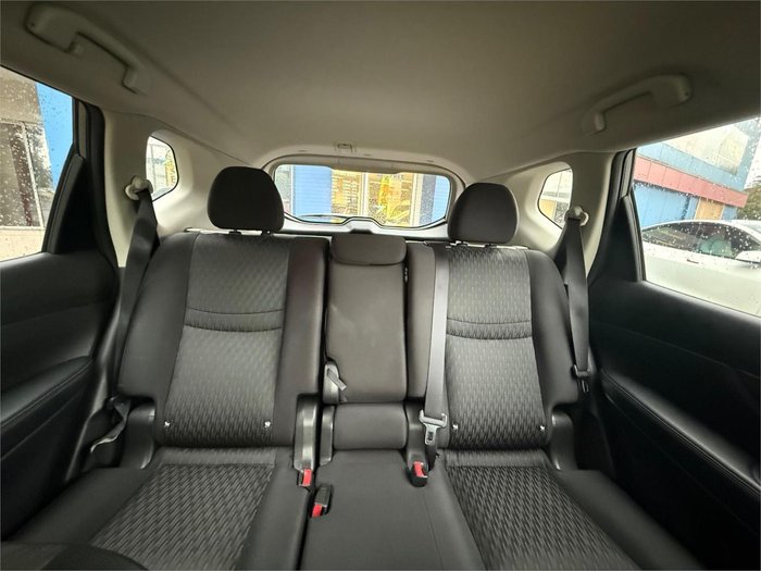 2018 Nissan X-TRAIL ST