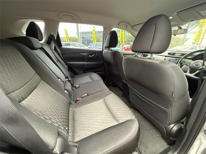 2018 Nissan X-TRAIL ST