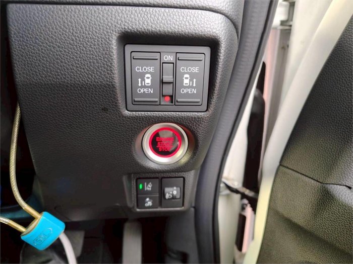 2021 Honda N-Box Custom Turbo