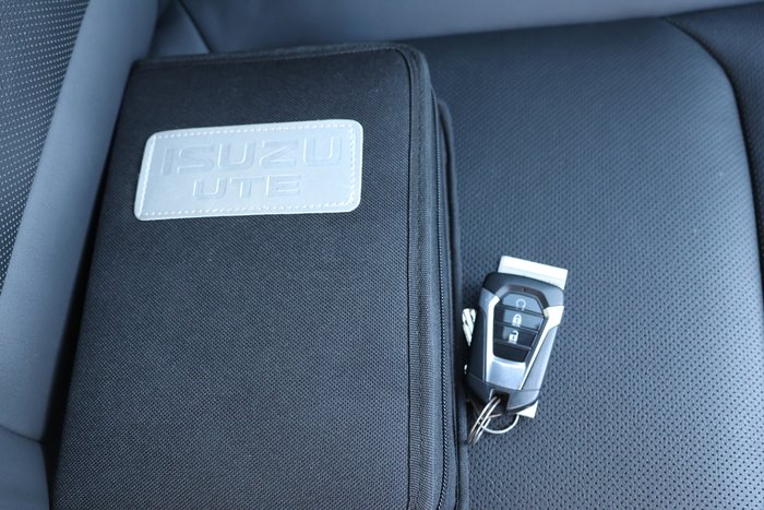 2021 Isuzu D-MAX X-TERRAIN