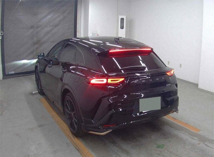2024 Toyota Crown Sport RS