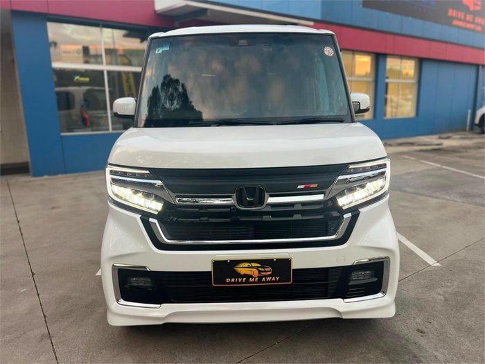 2021 Honda N-Box Custom Turbo