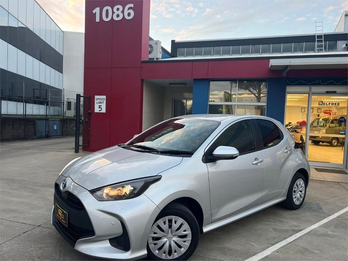 2022 Toyota Yaris Hybrid X