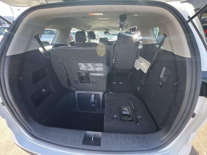 2023 Kia Carnival S